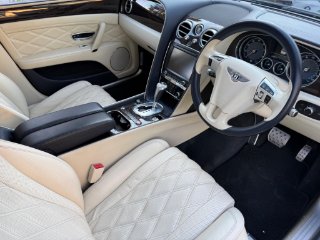 /photos/12665/8712556d-f6f8-4c9e-96e8-9b720f018fd1_i320x240.jpg