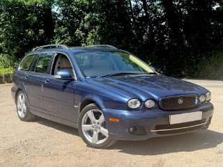 /photos/12665/9e346f54-8afc-4e6b-b859-b06fc586f461_i320x240.jpg